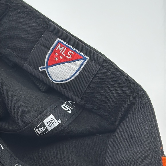 NWT Houston Dynamo
Team 9TWENTY Adjustable NEW ERA Black Orange Cap Hat OSFM - Picture 9 of 13